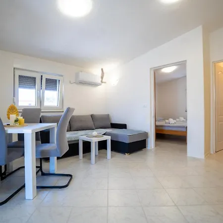 Apartmán Skundric *